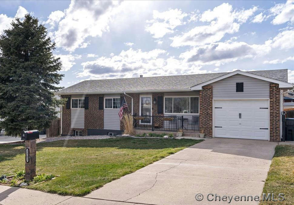 5202 CABLE AVE, CHEYENNE, WY 82009, photo 1 of 36